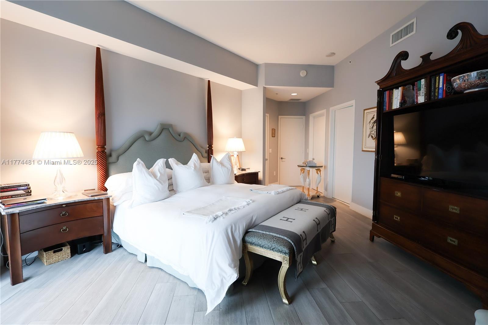 17301 Biscayne Blvd Unit: LPH4