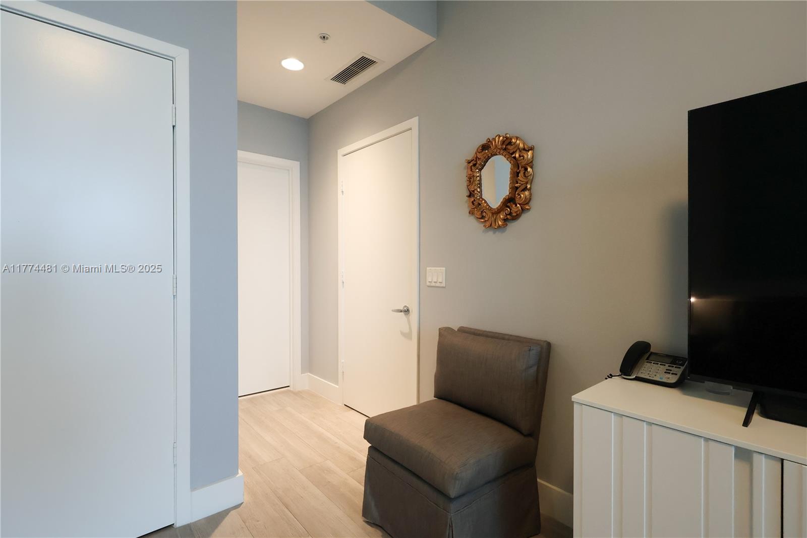 17301 Biscayne Blvd Unit: LPH4