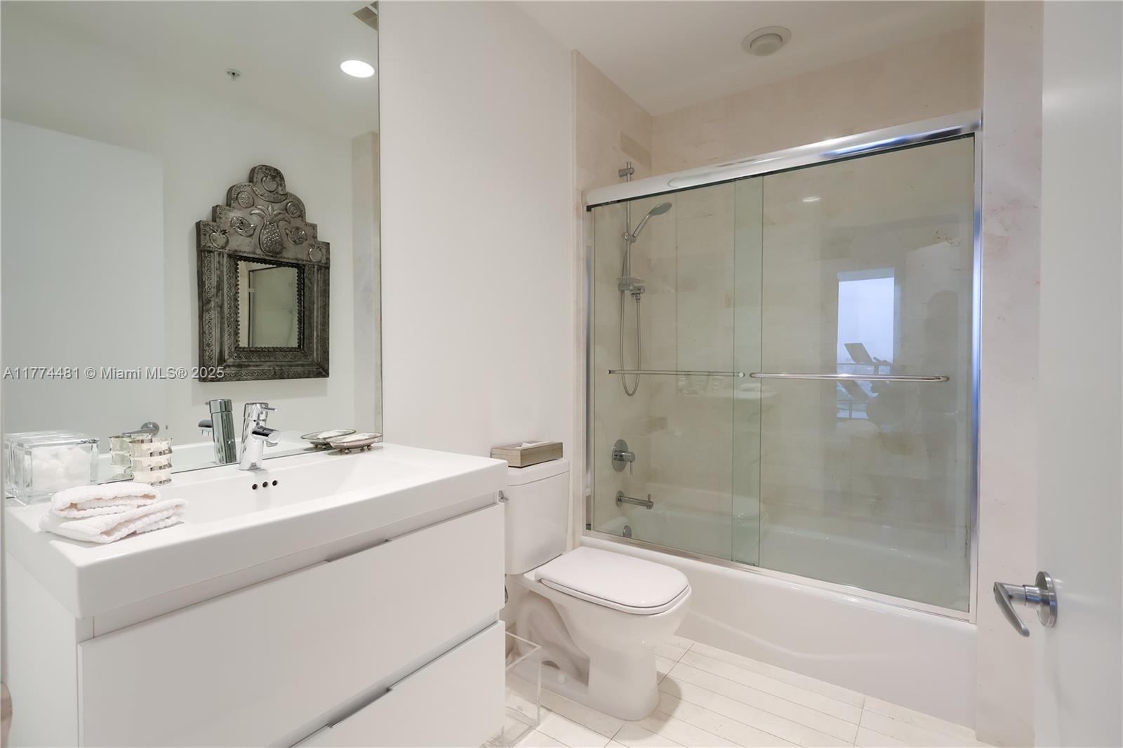 17301 Biscayne Blvd Unit: LPH4