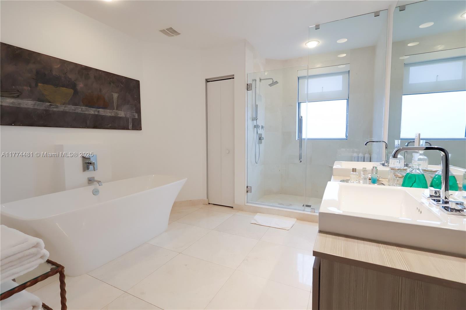 17301 Biscayne Blvd Unit: LPH4