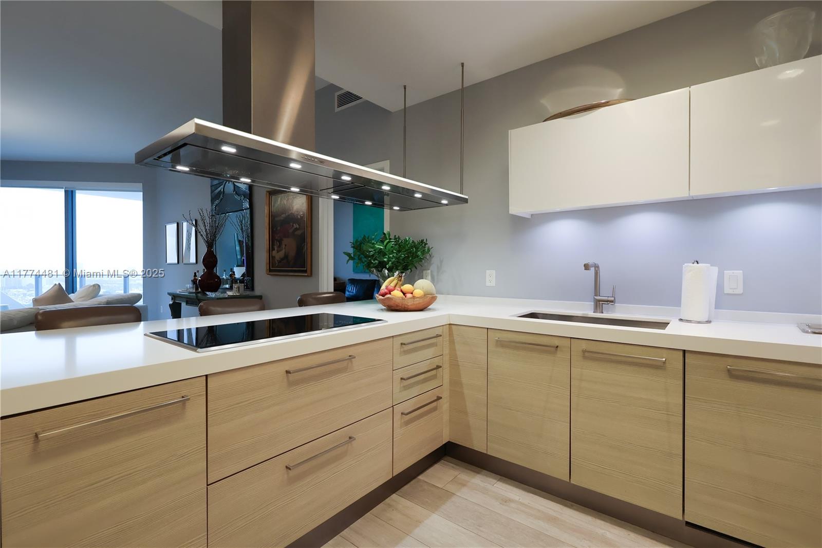 17301 Biscayne Blvd Unit: LPH4