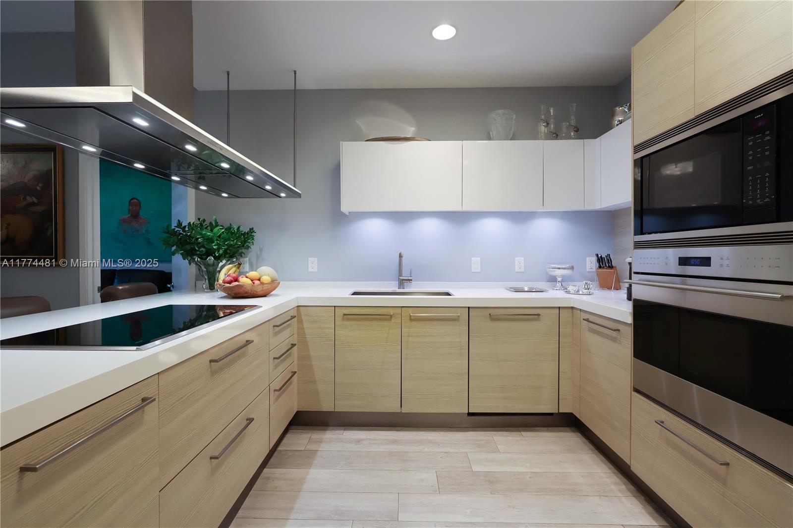 17301 Biscayne Blvd Unit: LPH4