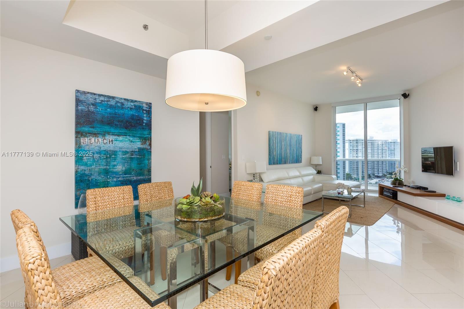 15811 Collins Ave # 1105