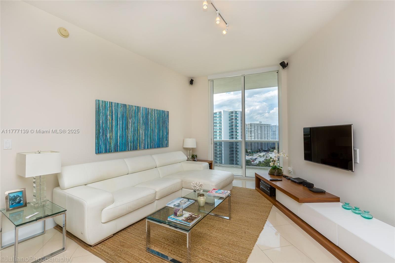 15811 Collins Ave # 1105