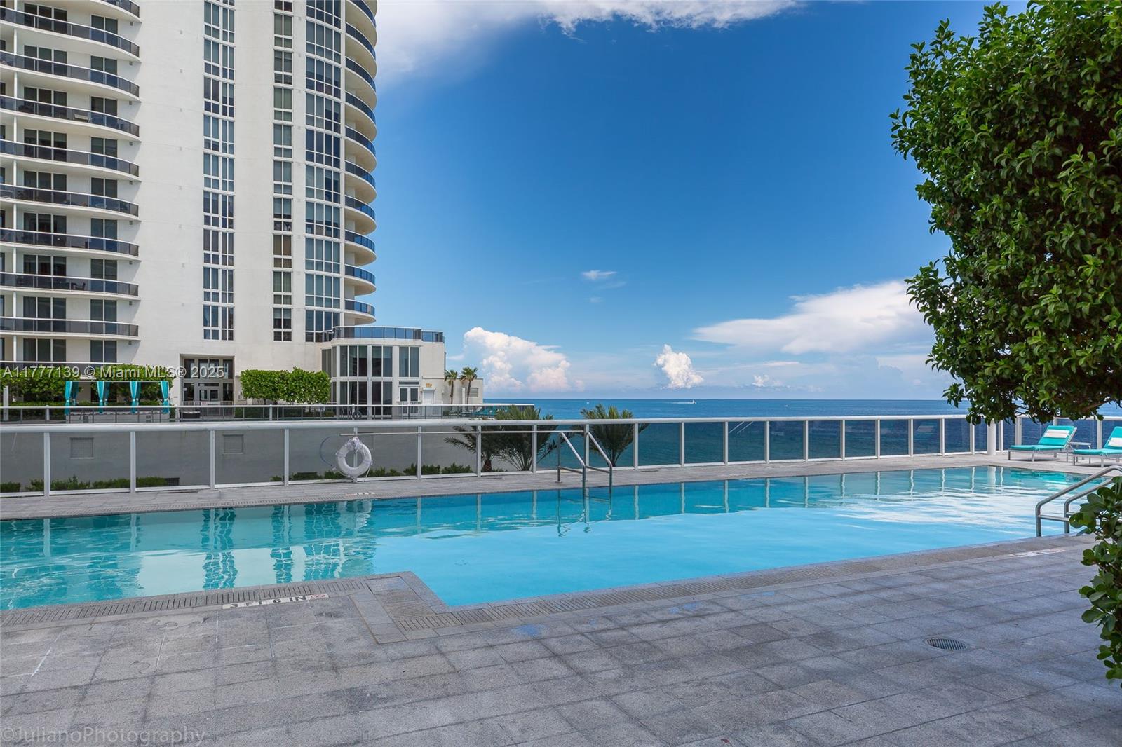 15811 Collins Ave # 1105