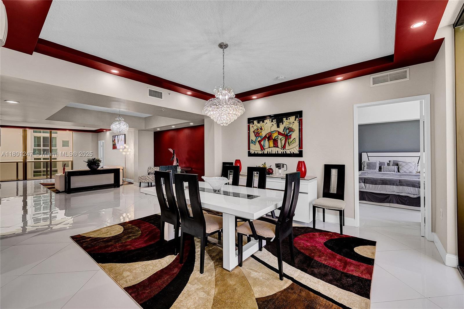 16275 Collins Ave # 2002