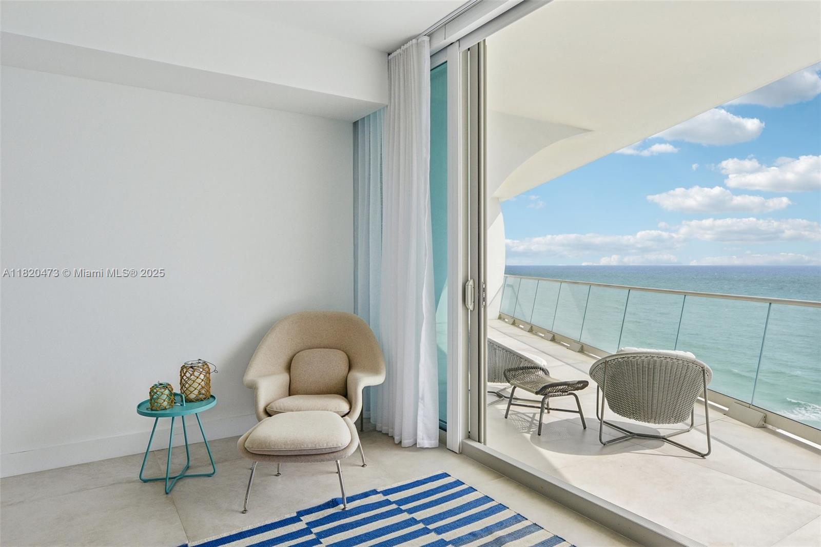 16901 Collins Ave # 1603