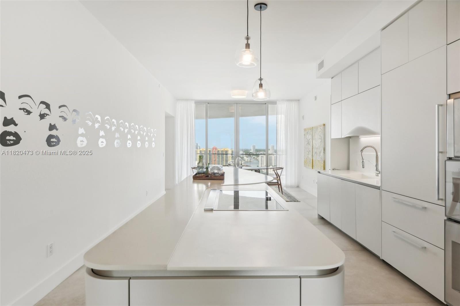 16901 Collins Ave # 1603