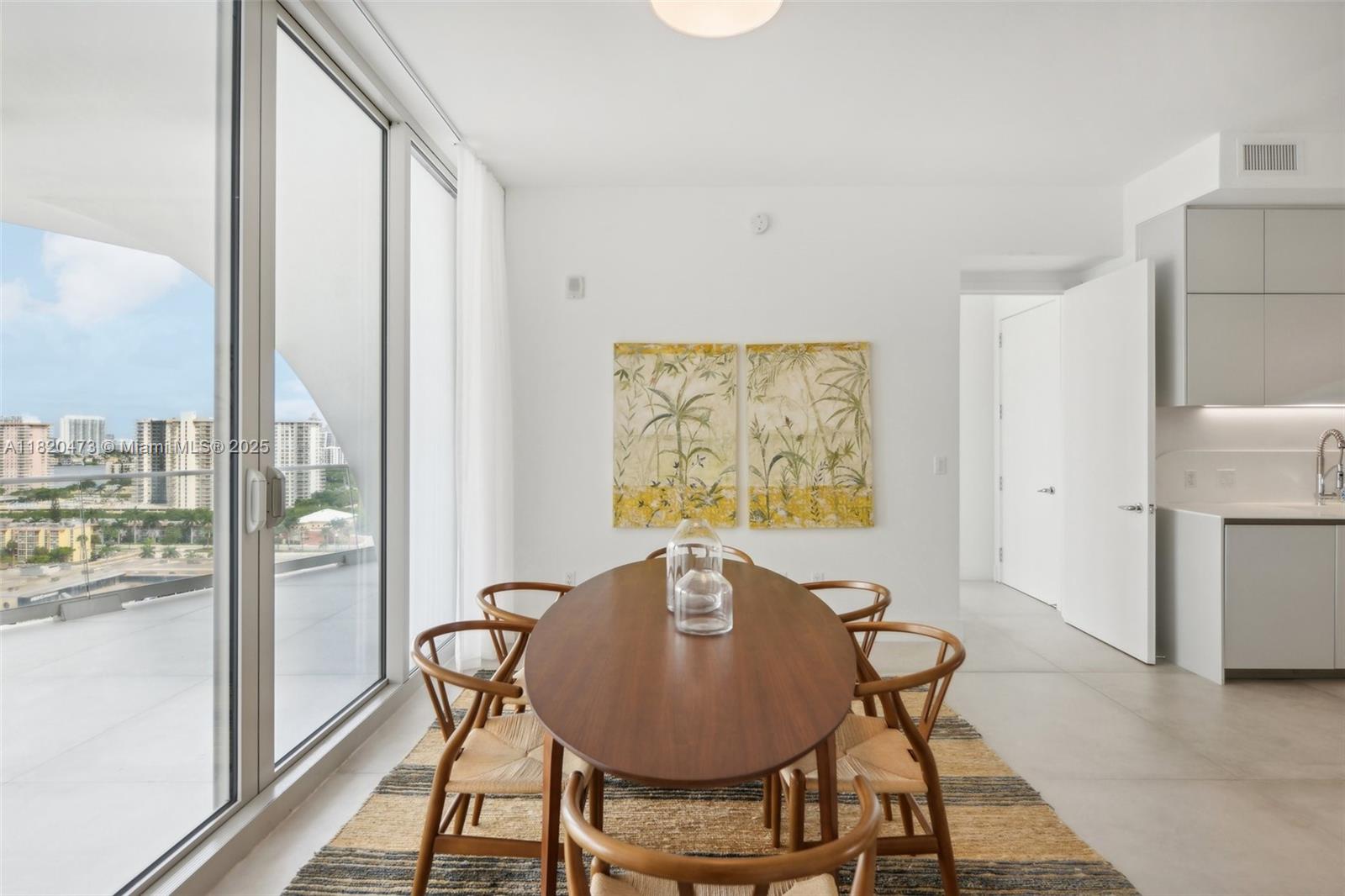 16901 Collins Ave # 1603