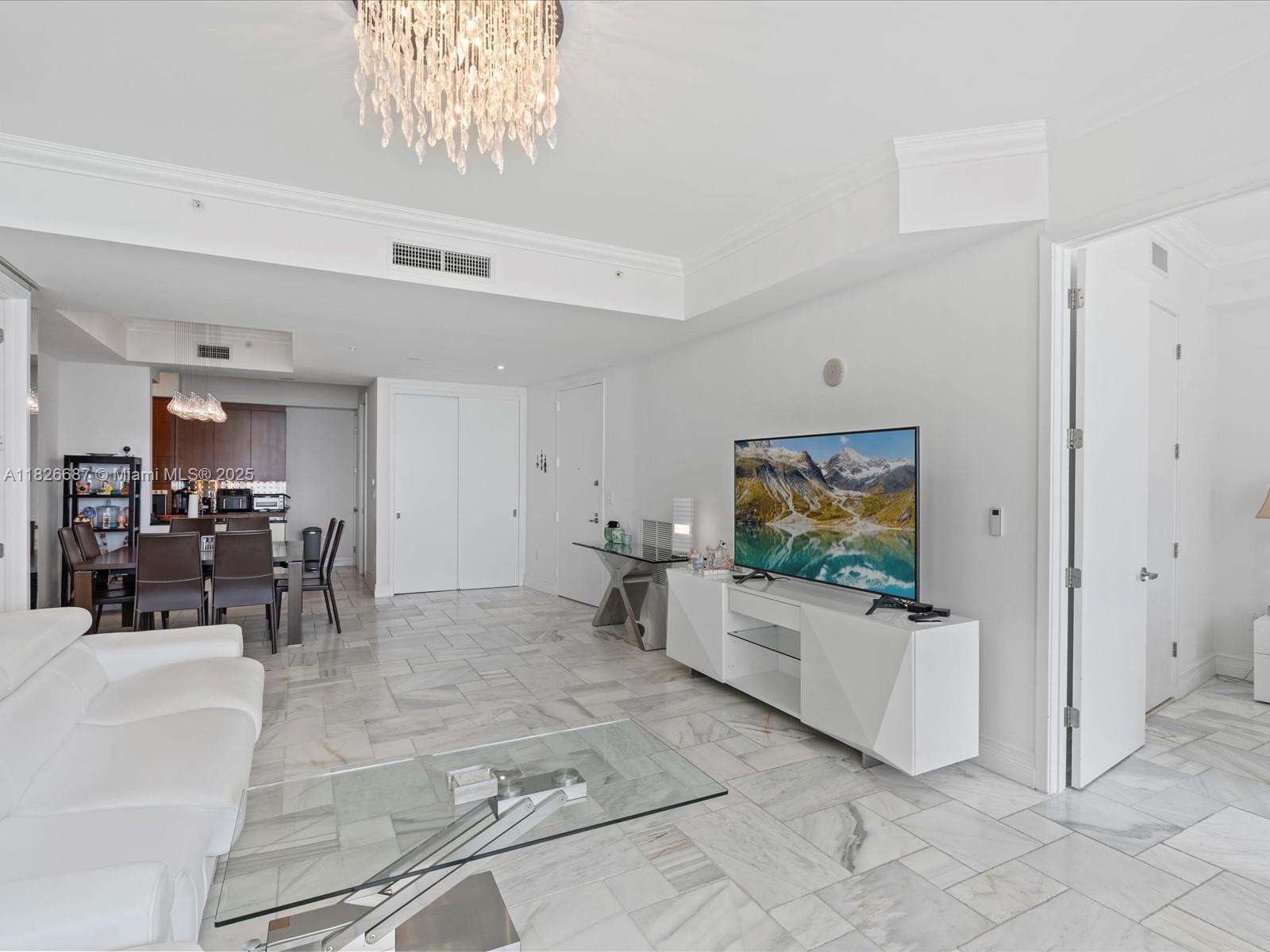 18101 Collins Ave # 1904