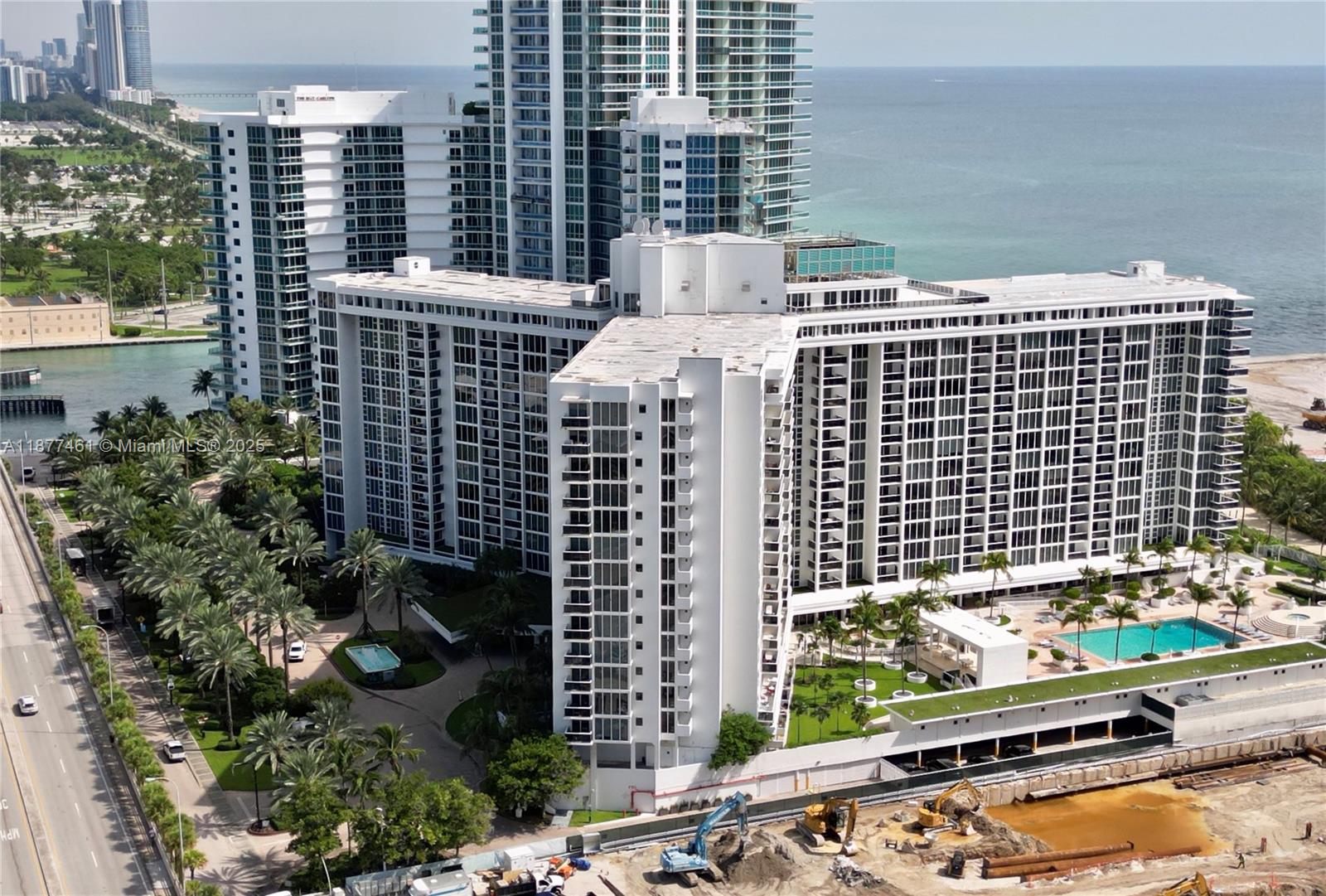 10275 Collins Ave # 323