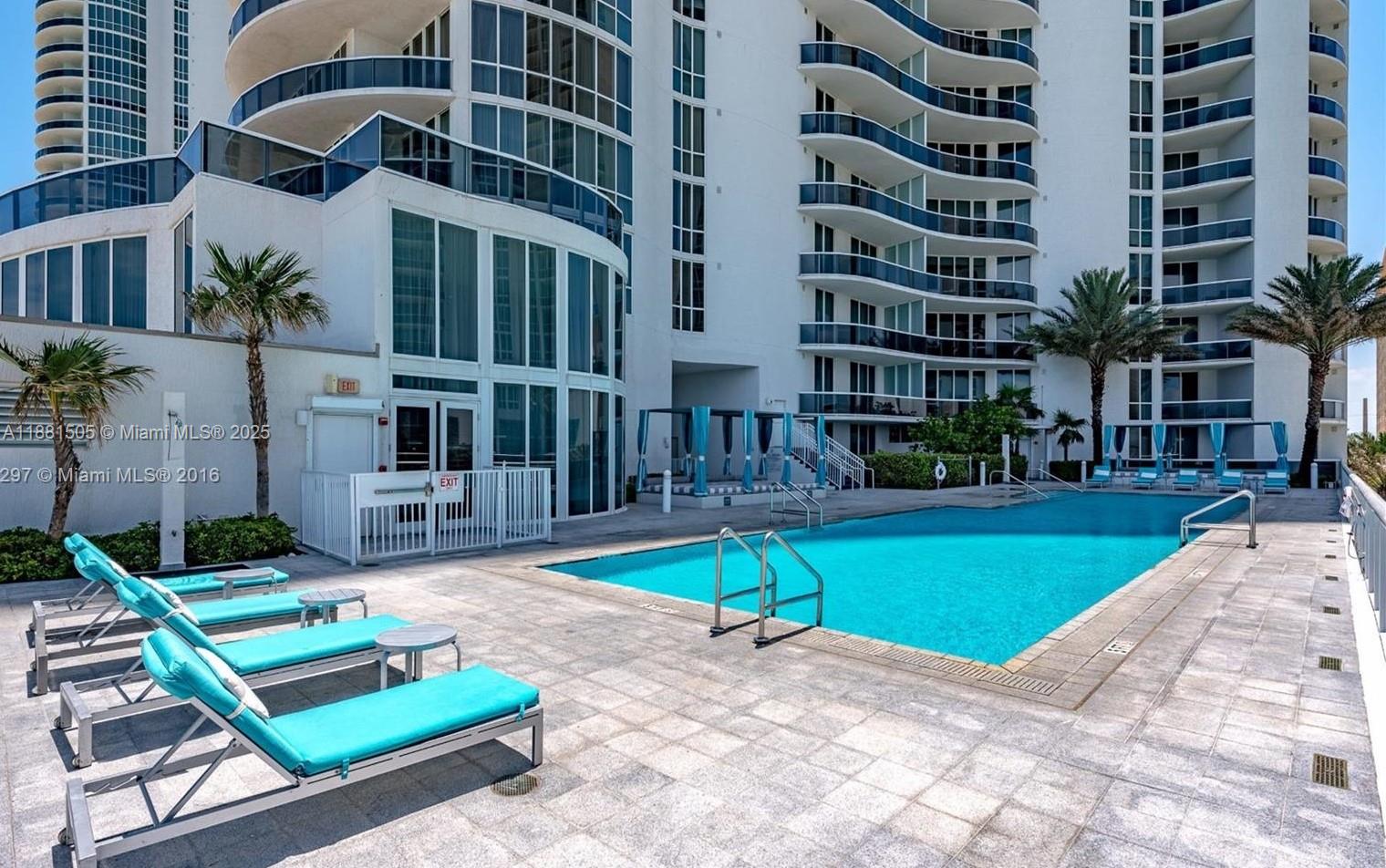 15811 Collins Ave # 3205