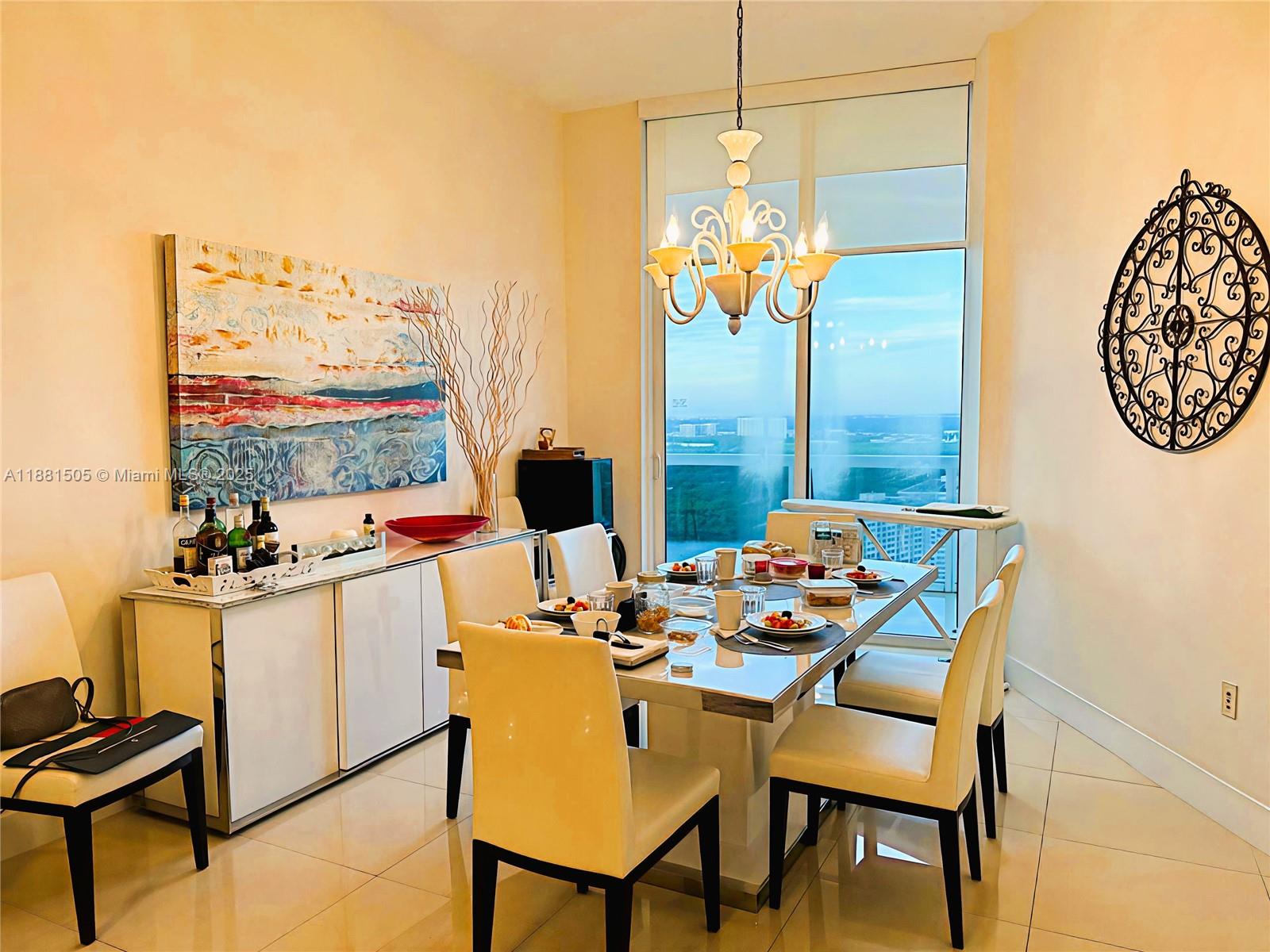 15811 Collins Ave # 3205