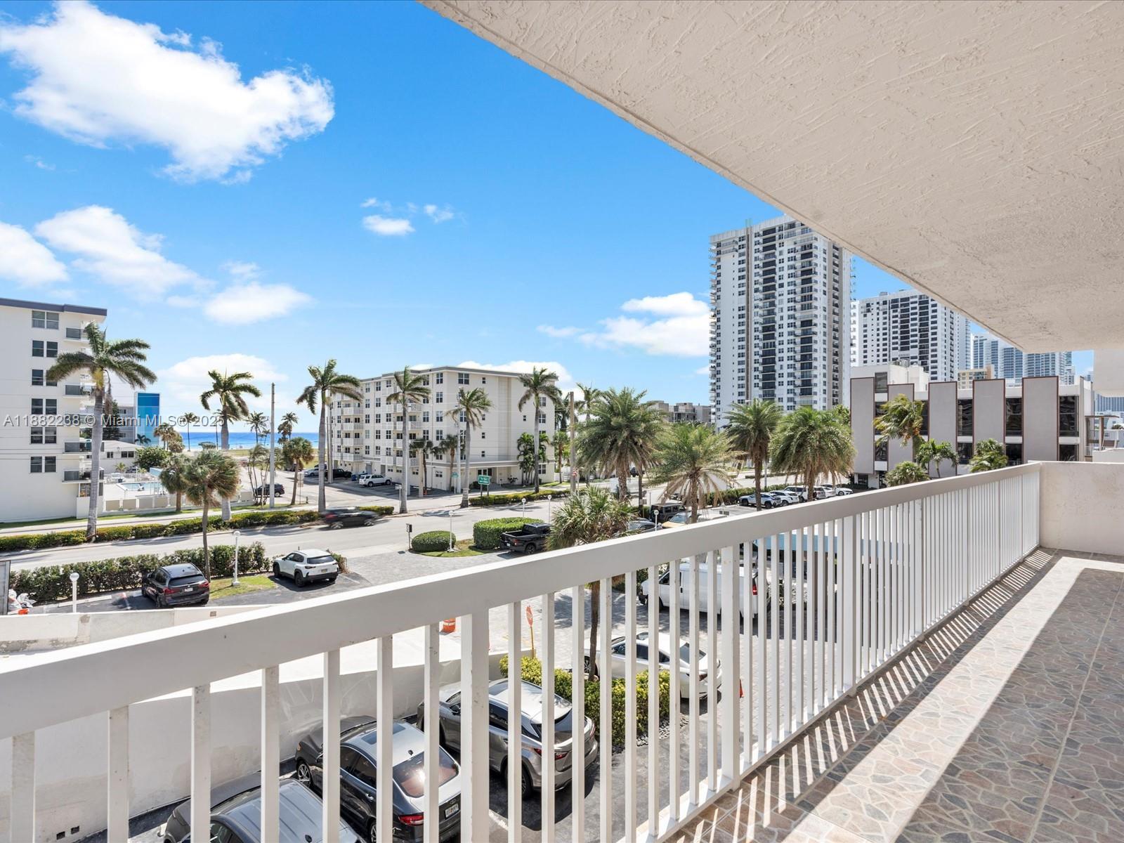 1500 S Ocean Dr # 3G