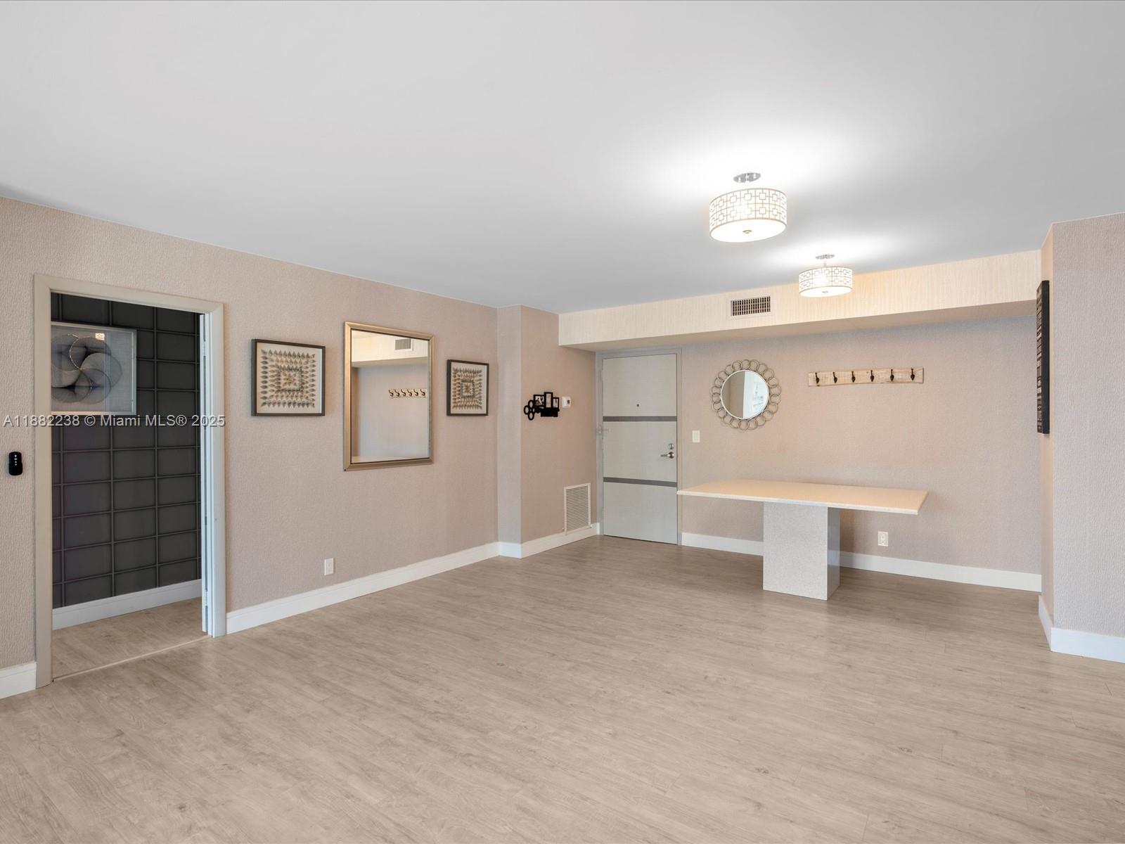 1500 S Ocean Dr # 3G