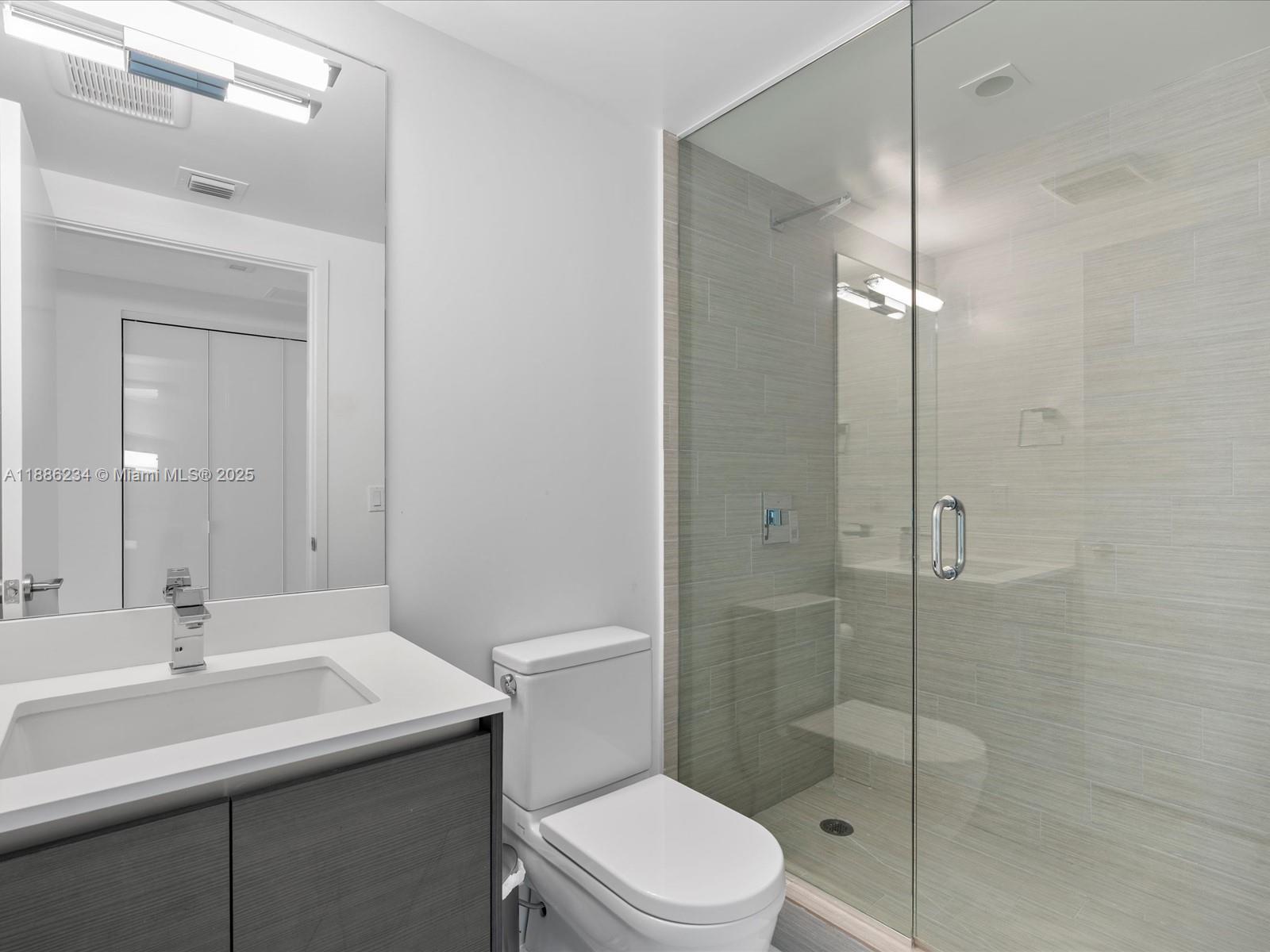 300 Sunny Isles Blvd # 1601 Unit: 4-1601