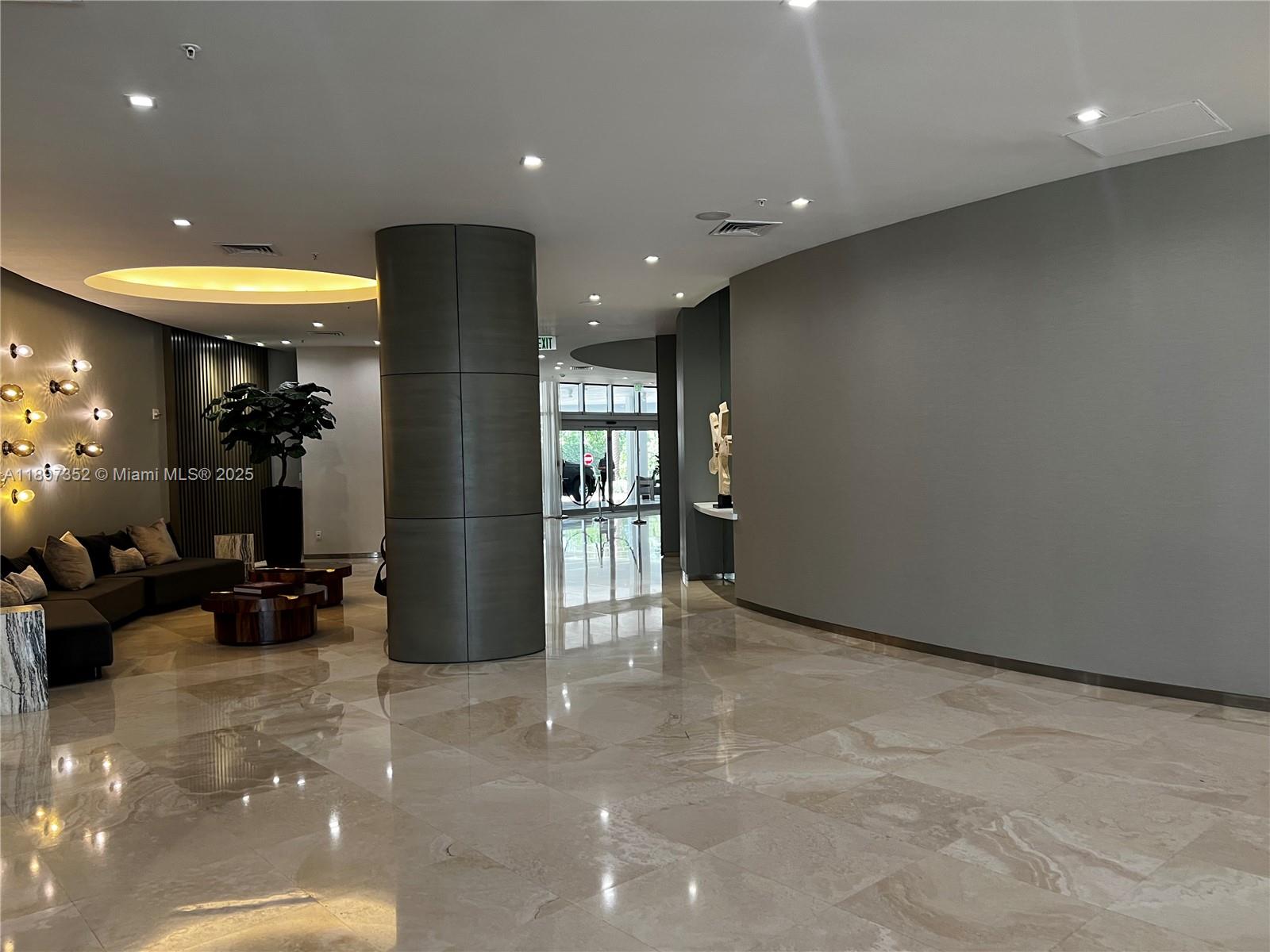 10275 Collins Ave # 214