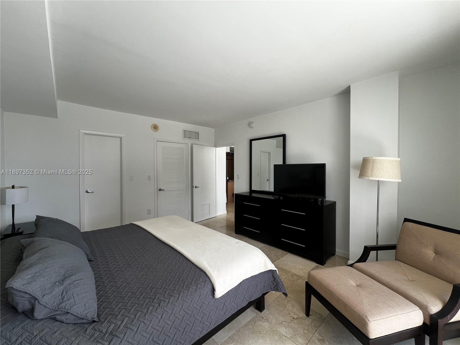 10275 Collins Ave # 214