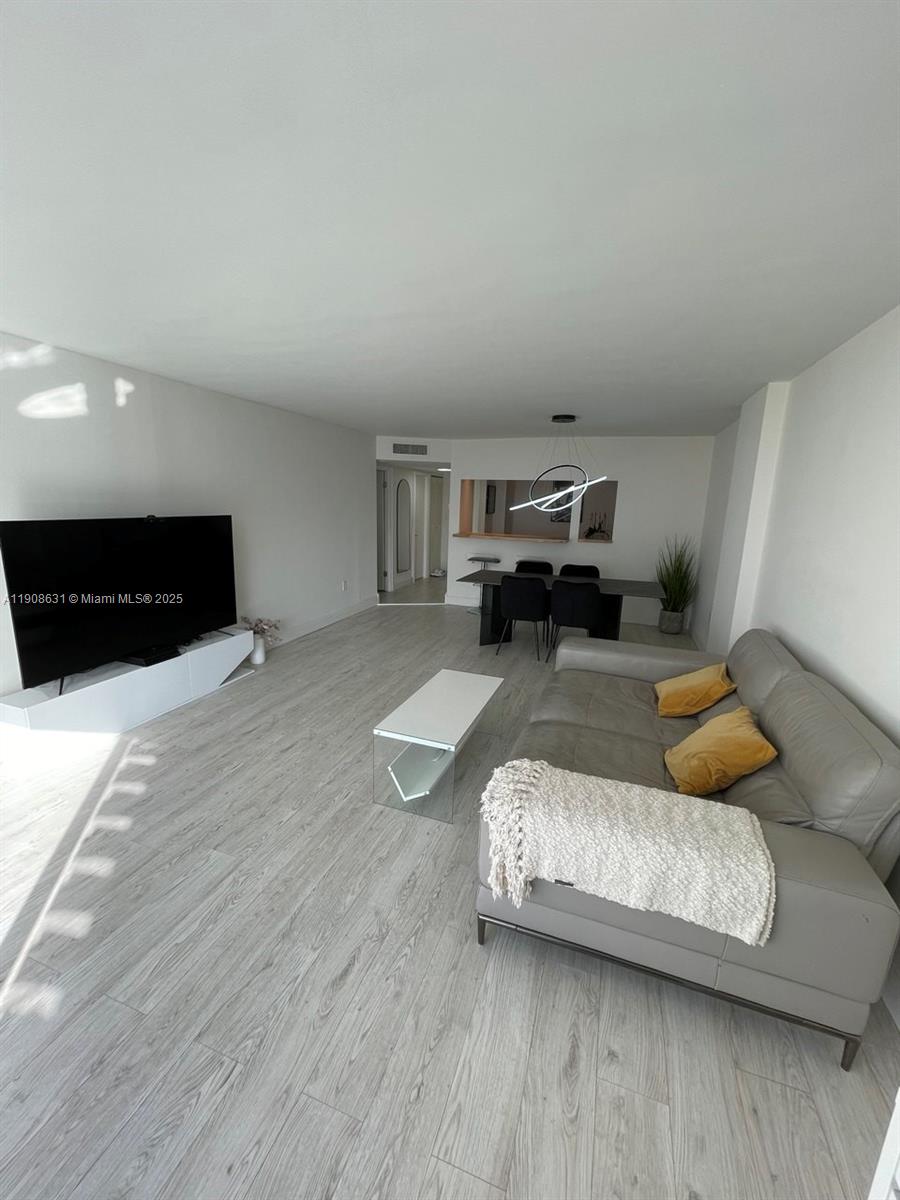 2801 NE 183rd street # 1611W