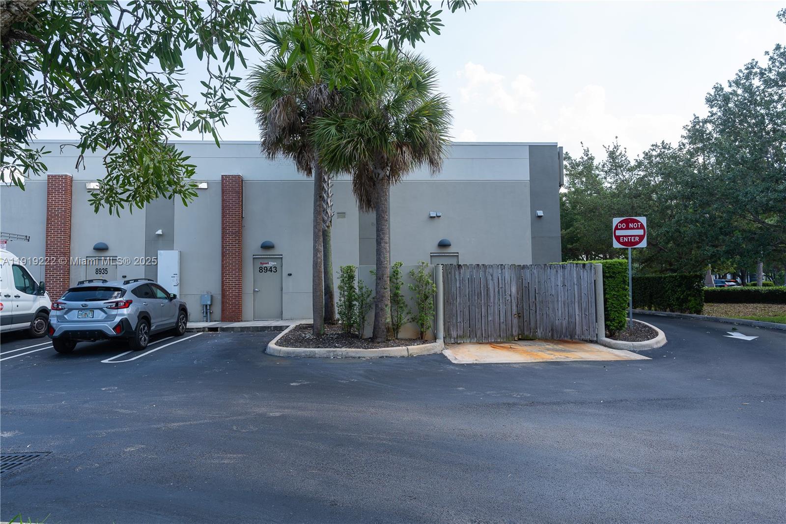 8931 W Atlantic Blvd