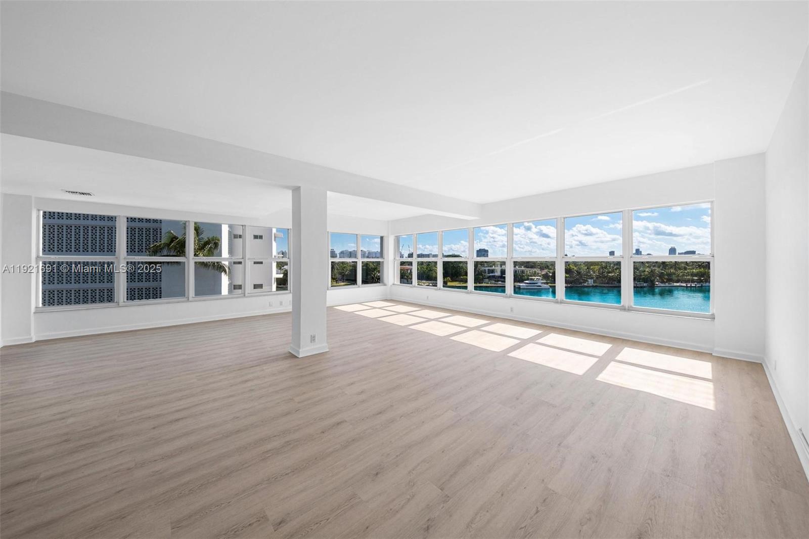 9100 W Bay Harbor Dr # 5A