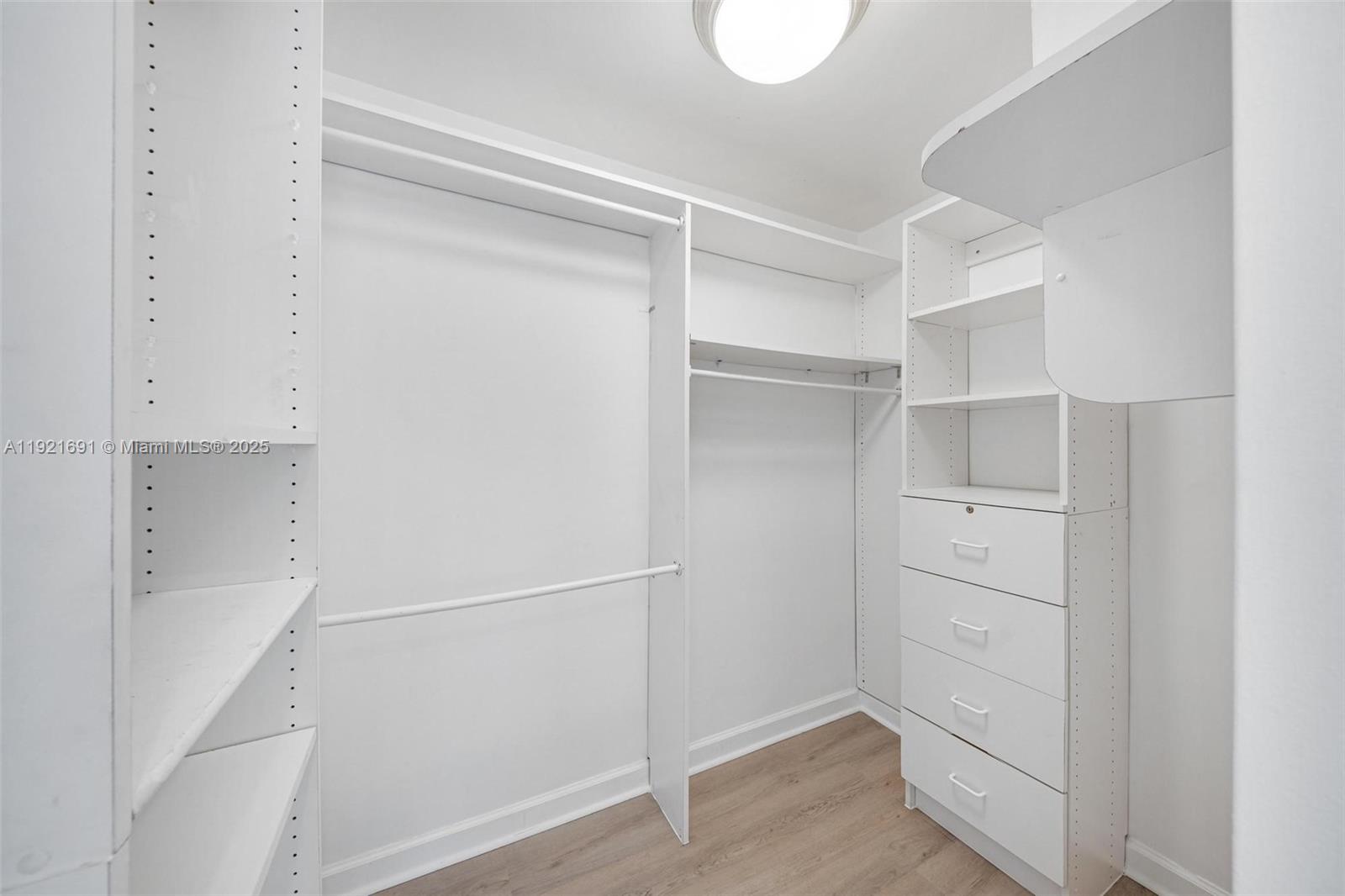 9100 W Bay Harbor Dr # 5A