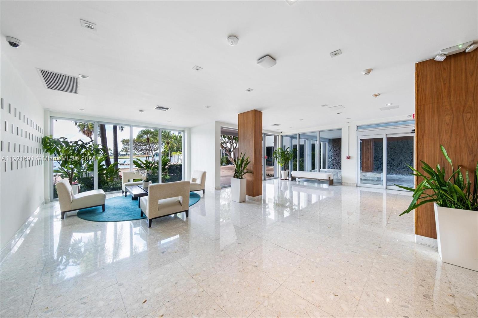 9100 W Bay Harbor Dr # 5A