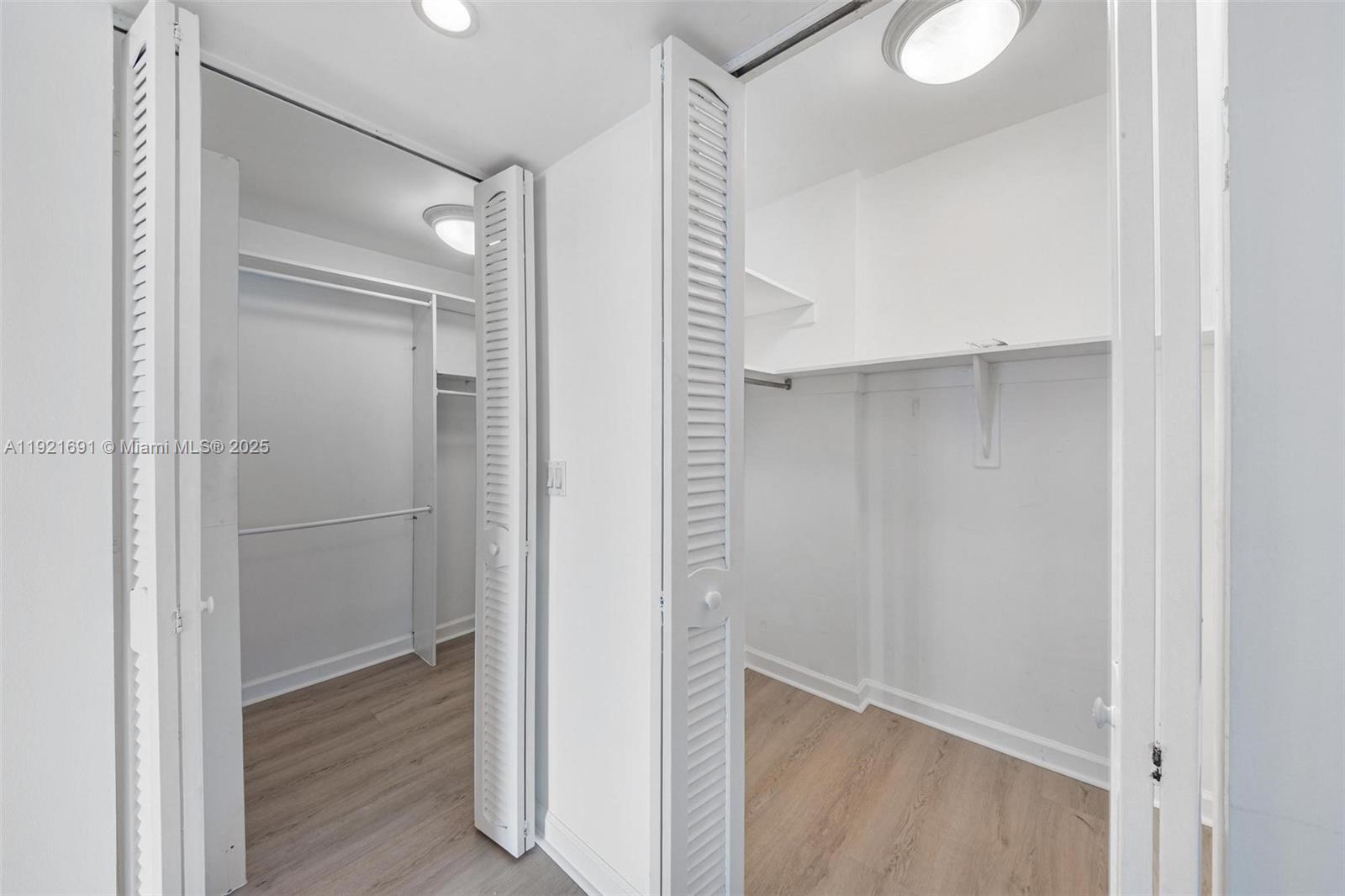 9100 W Bay Harbor Dr # 5A