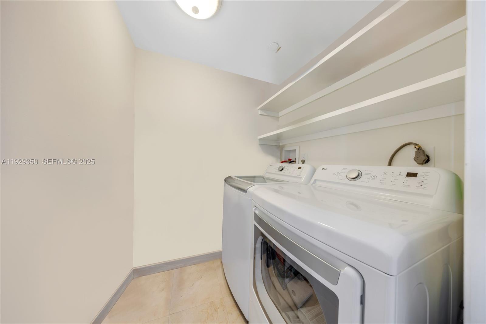 17555 Collins Ave # 303