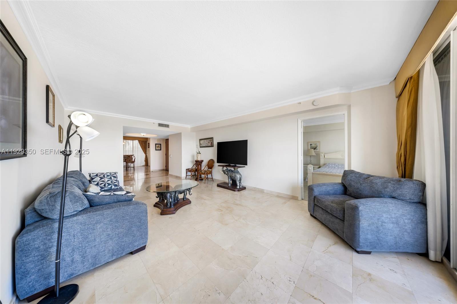 17555 Collins Ave # 303