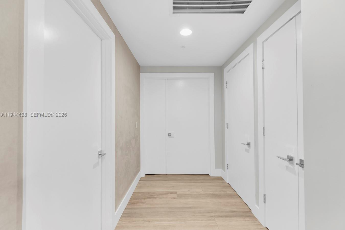 17301 Biscayne Blvd # 1106