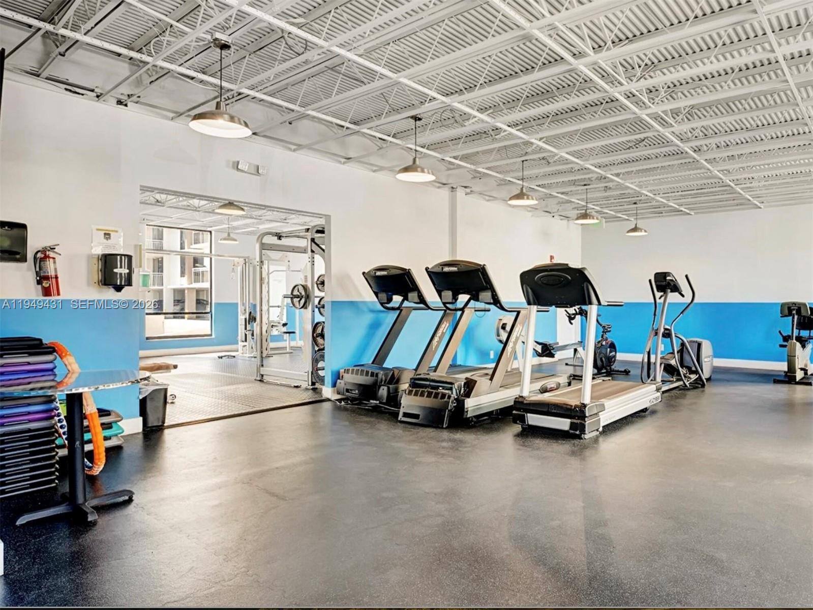 1500 S Ocean Dr # 3G