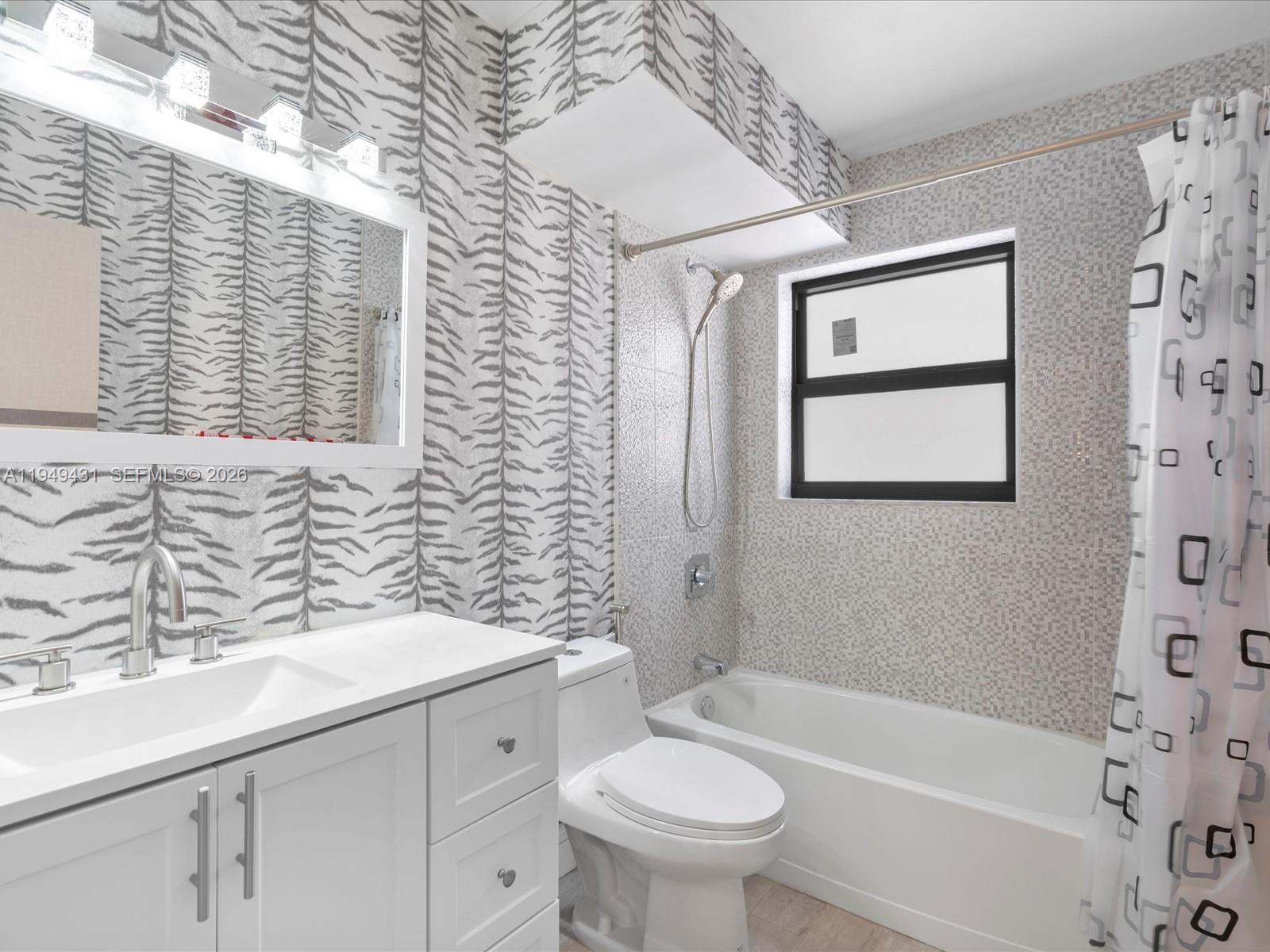 1500 S Ocean Dr # 3G