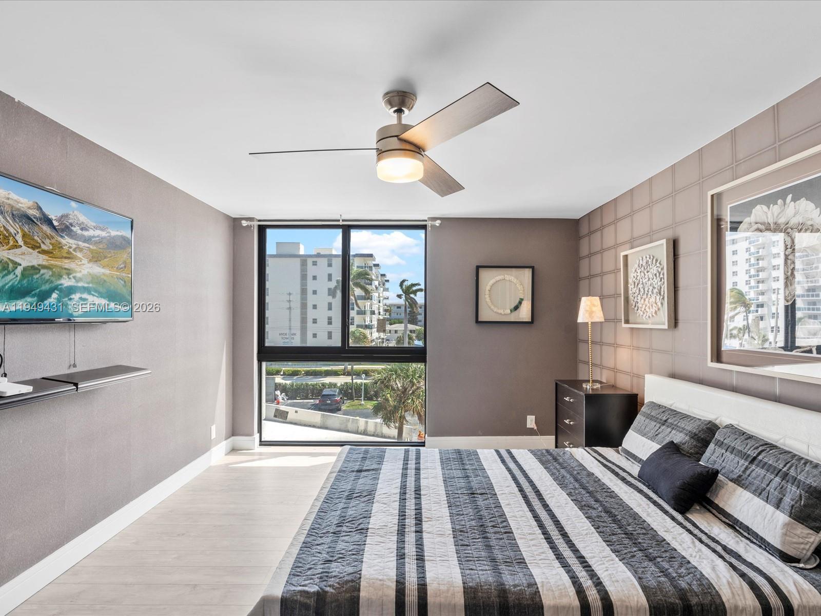 1500 S Ocean Dr # 3G