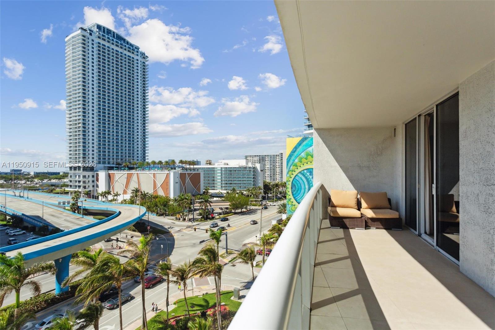 1800 S OCEAN DR # 809
