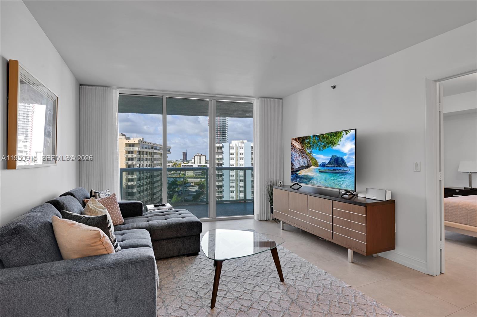 1800 S OCEAN DR # 809