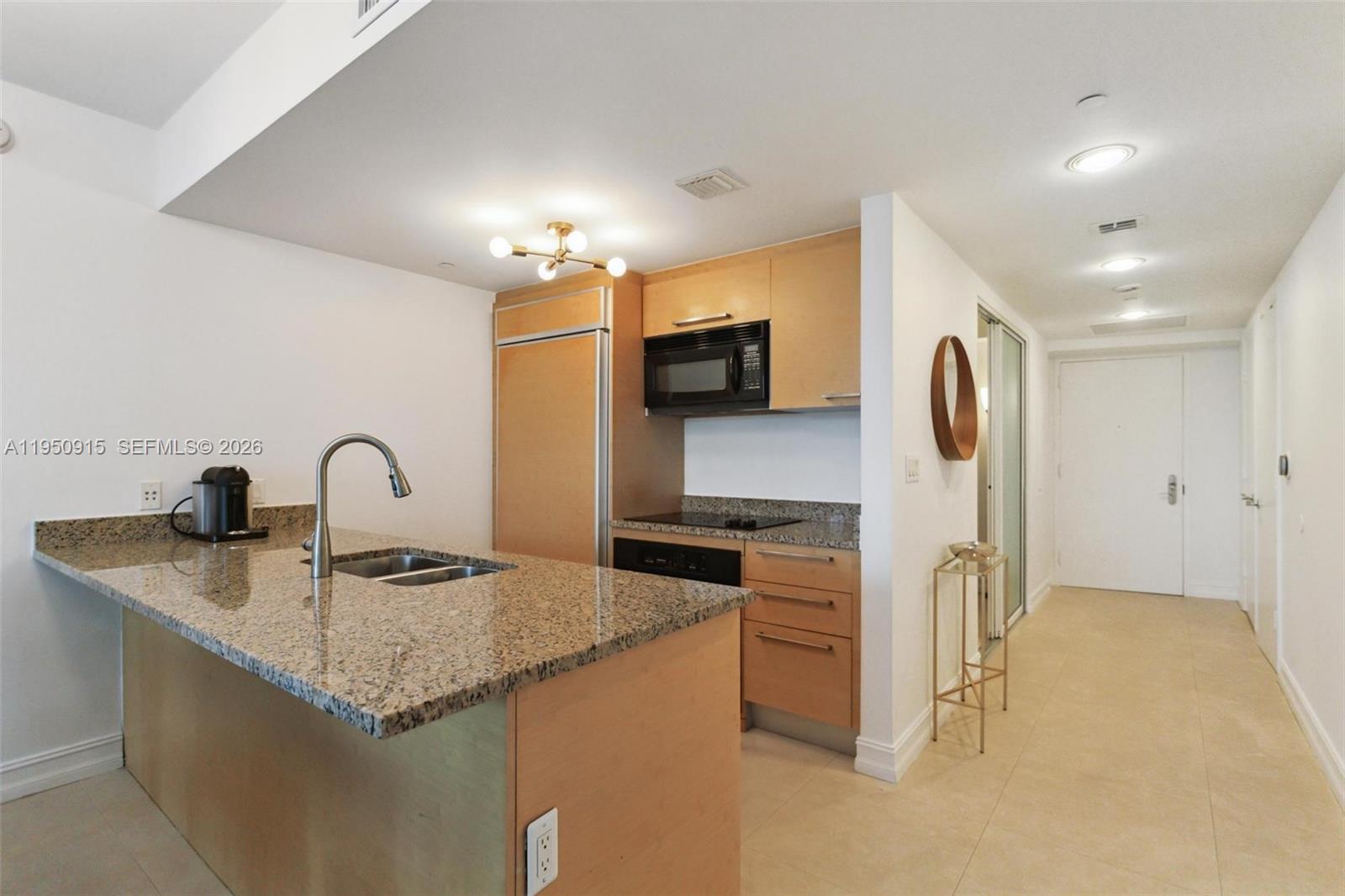 1800 S OCEAN DR # 809