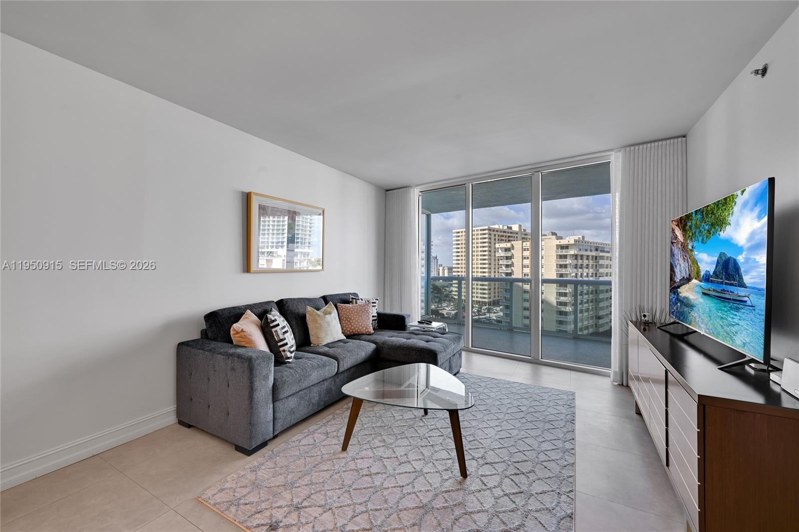 1800 S OCEAN DR # 809
