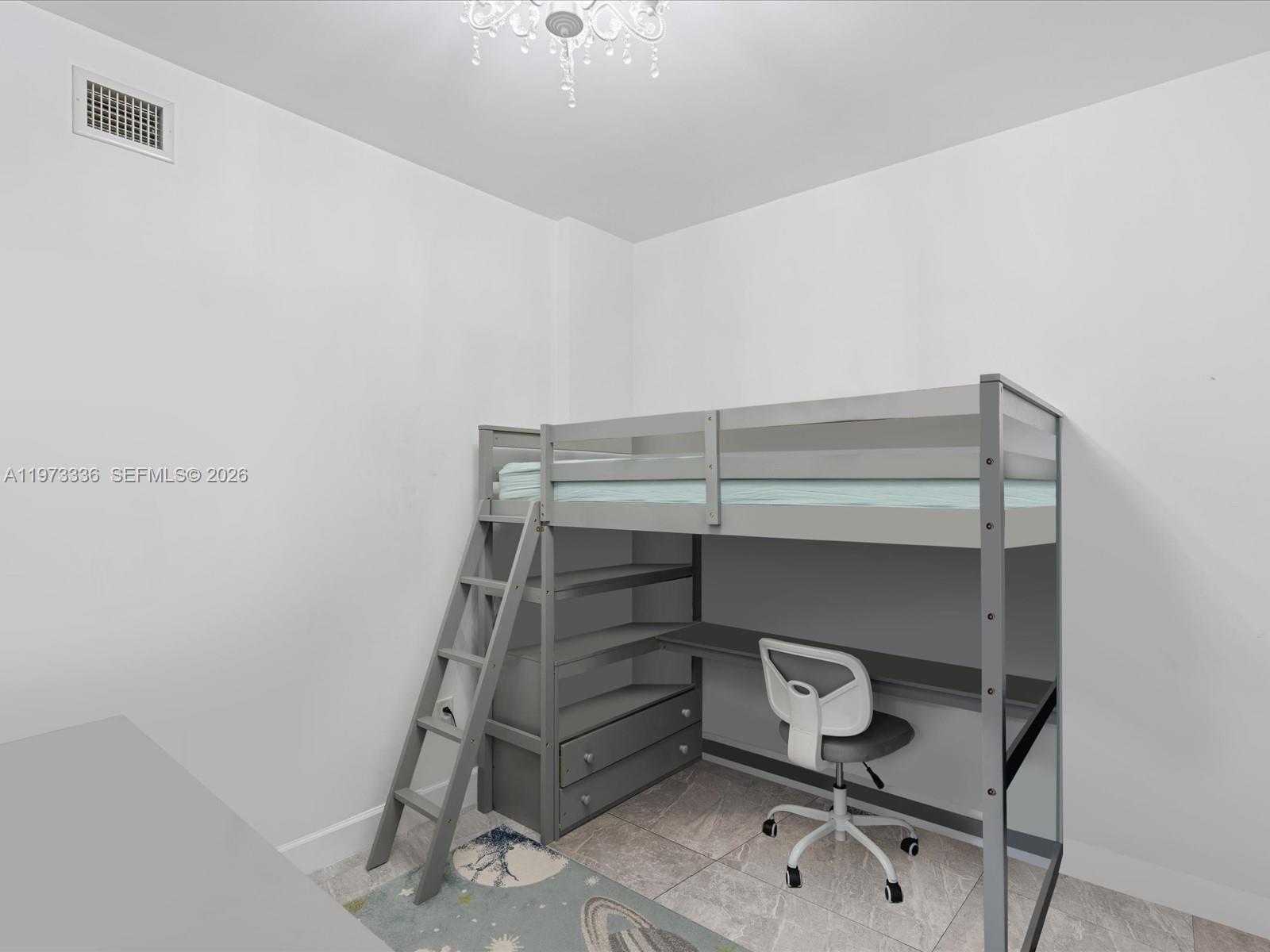 3340 NE 190th St # 204