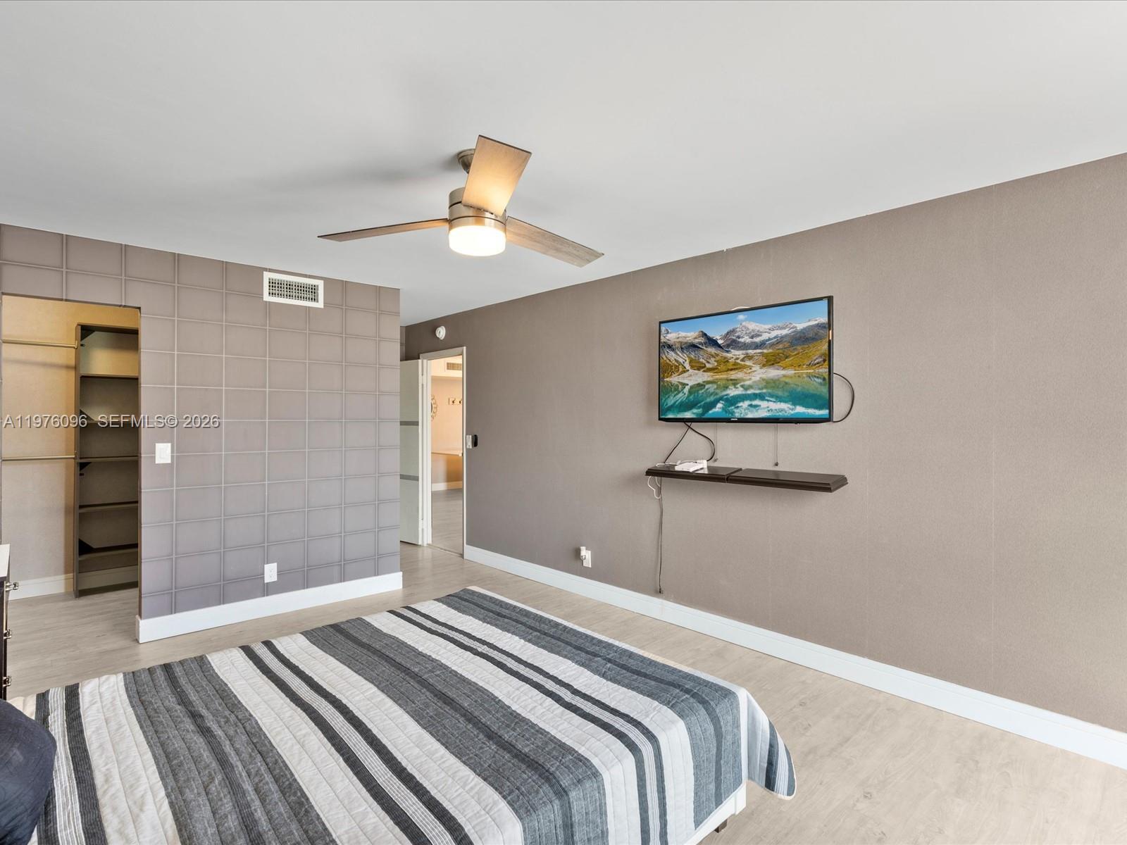 1500 S Ocean Dr # 3G