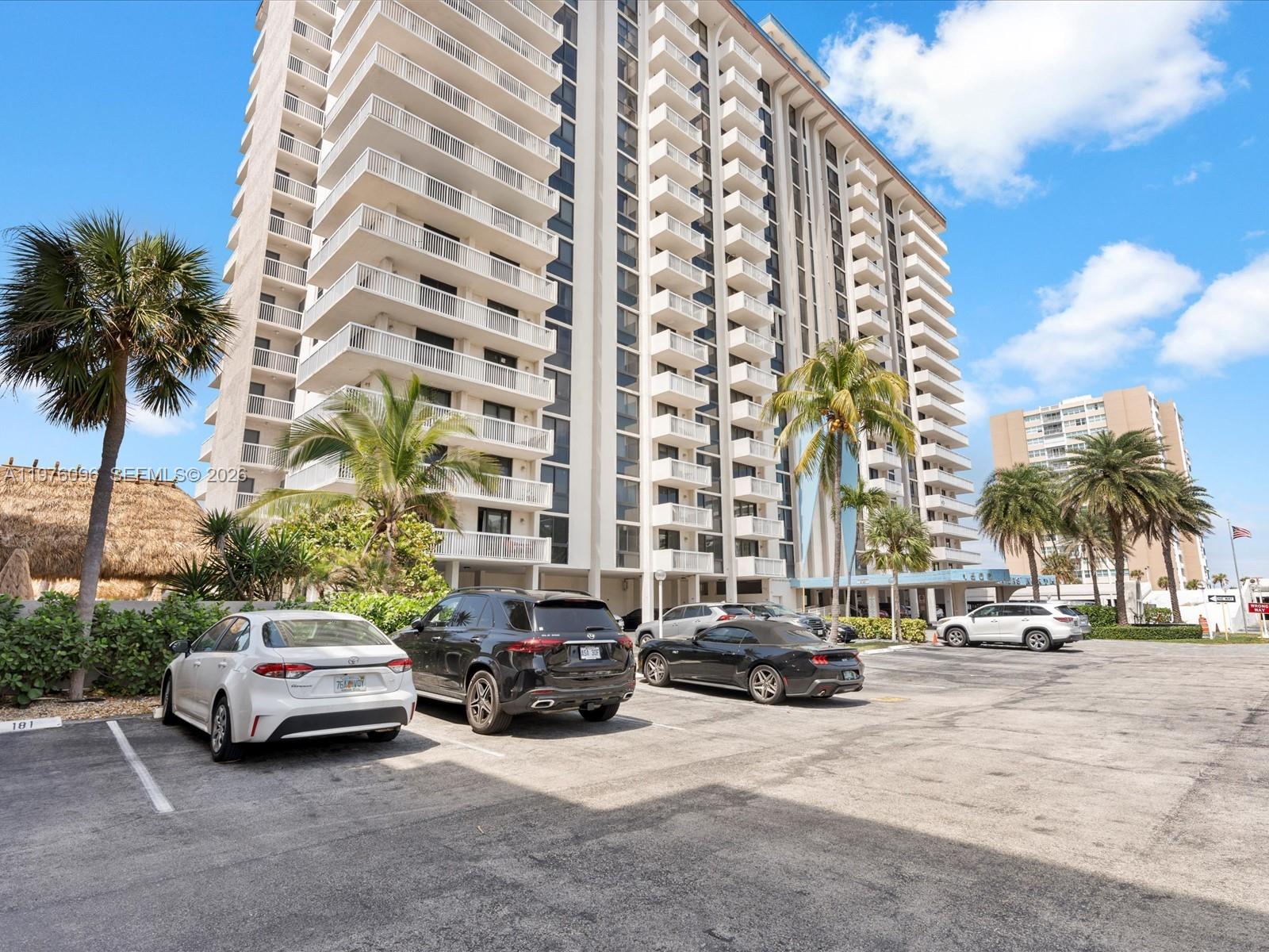 1500 S Ocean Dr # 3G