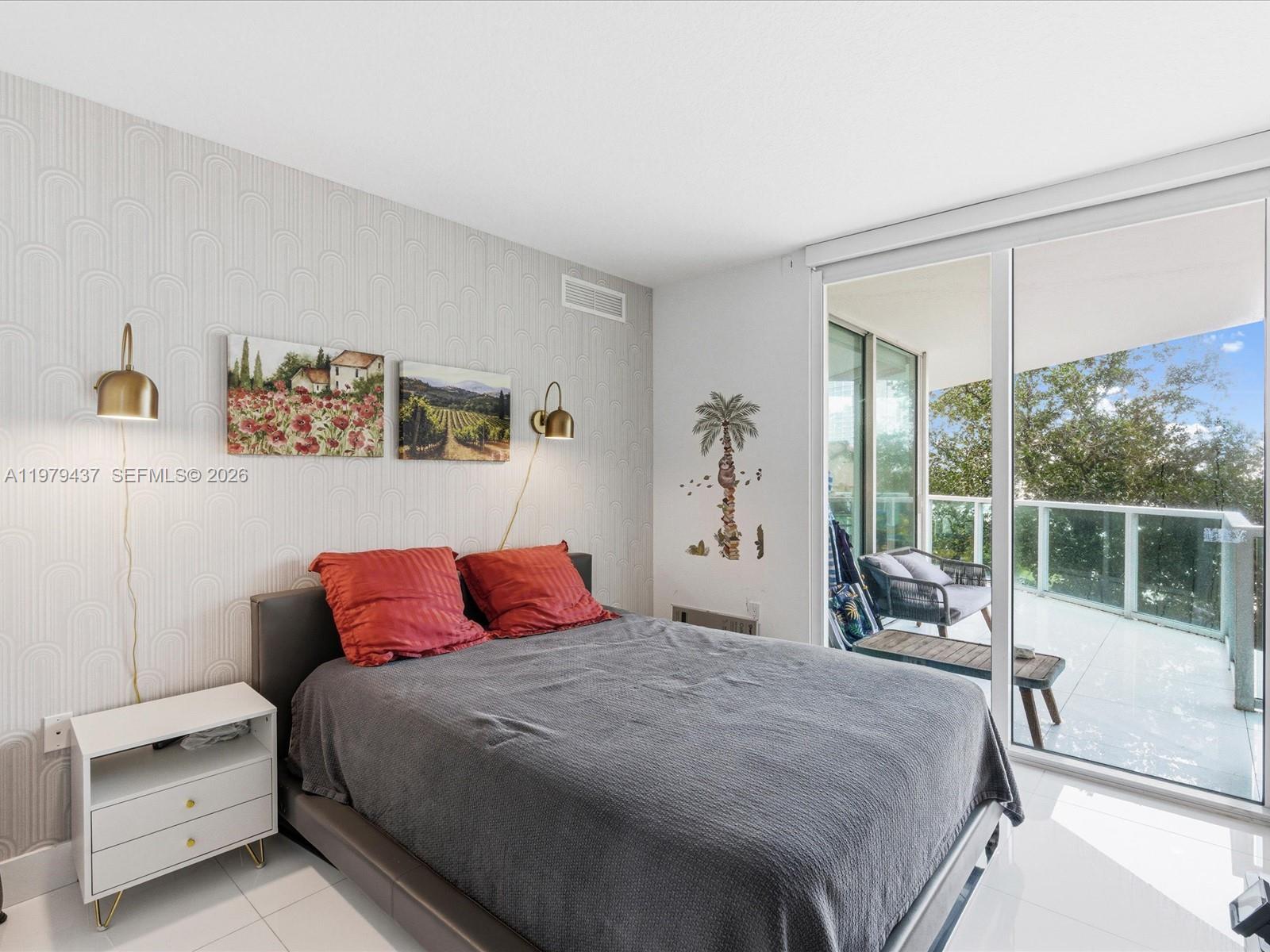 200 Sunny Isles Blvd # 702 Unit: 2-702