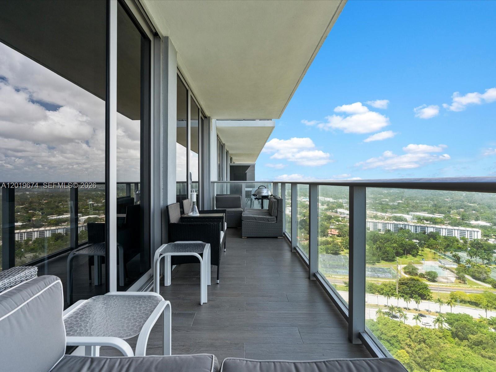 16385 Biscayne Blvd # 3103