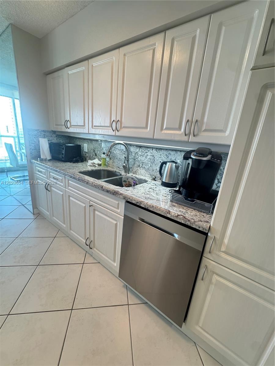 16400 Collins Ave # 1242