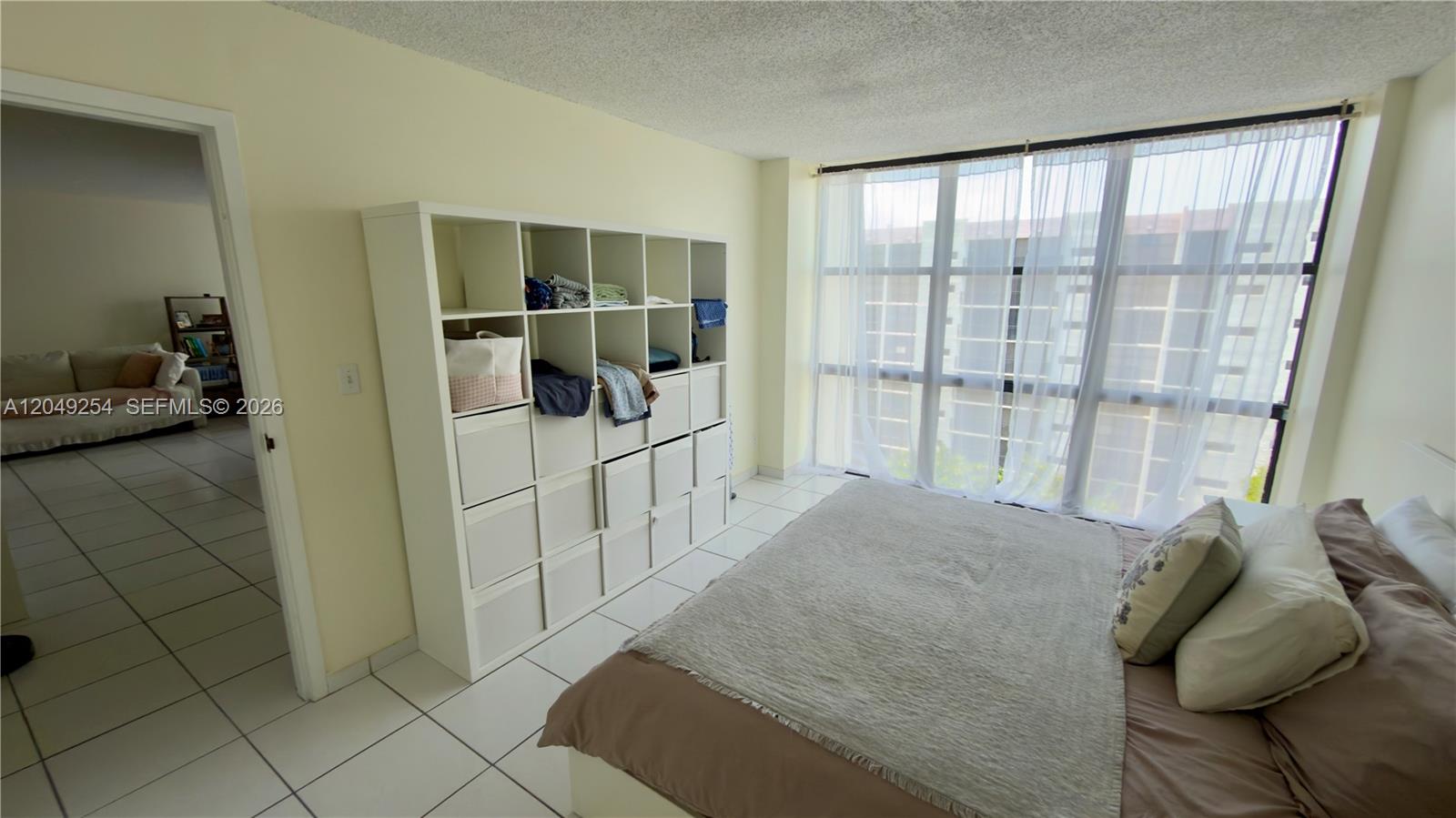 16909 N Bay Rd # 907