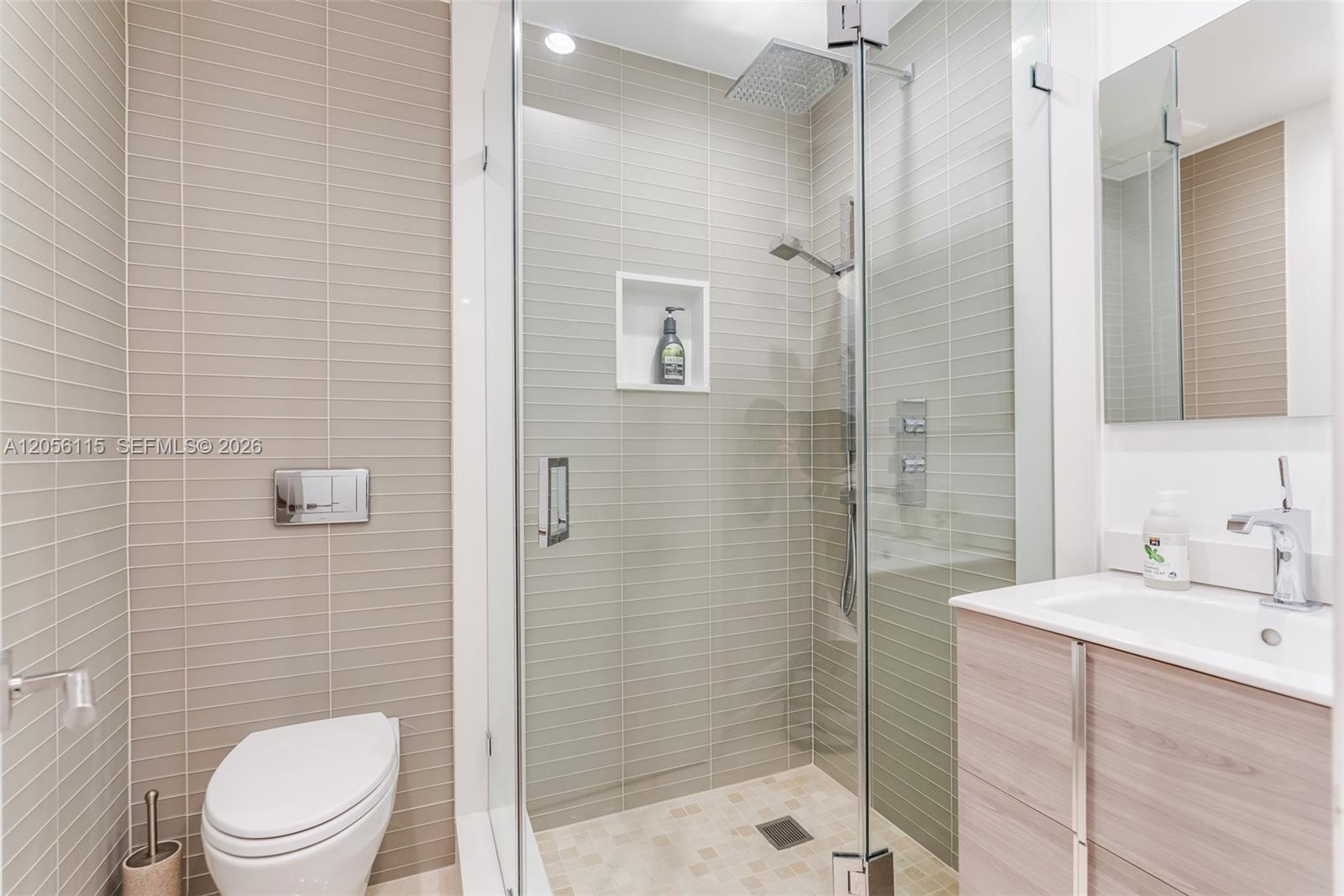 2133 Fisher Island Dr # 2133