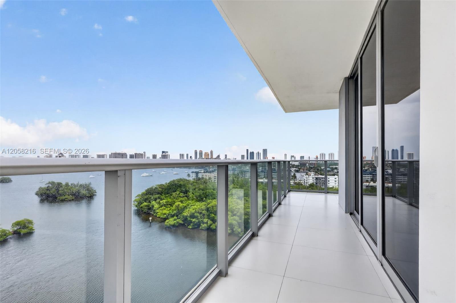 16385 Biscayne Blvd # 1215