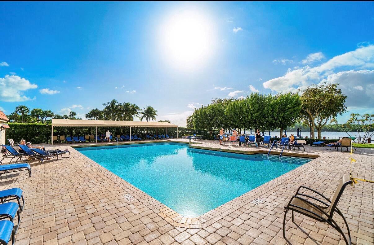 2121 N Ocean Boulevard # 201w
