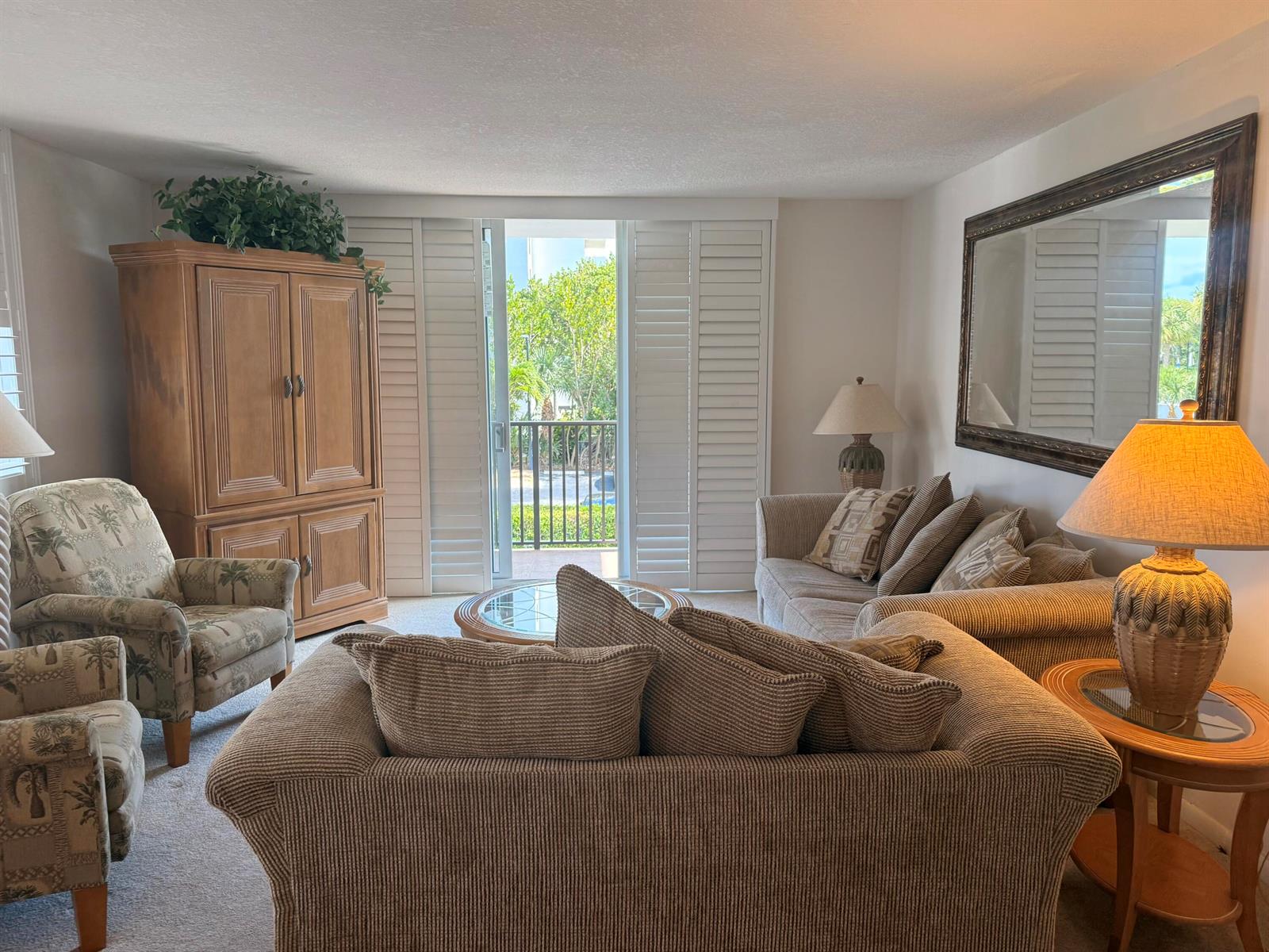 2121 N Ocean Boulevard # 201w