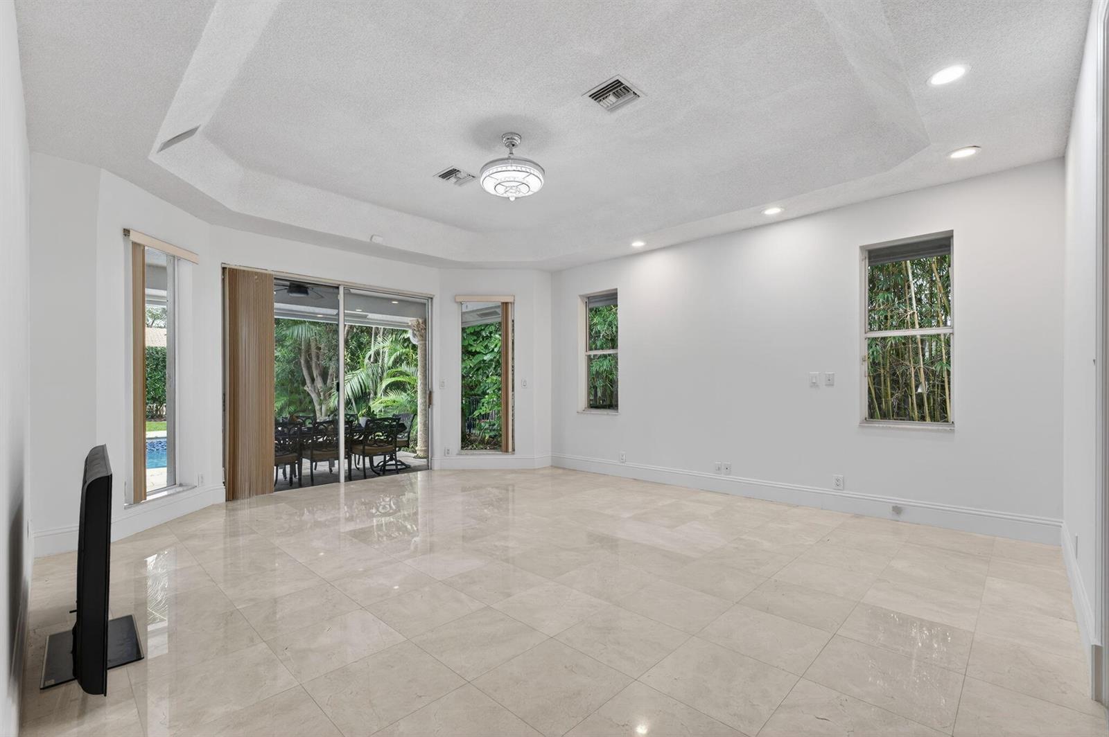 3271 Harrington Drive
